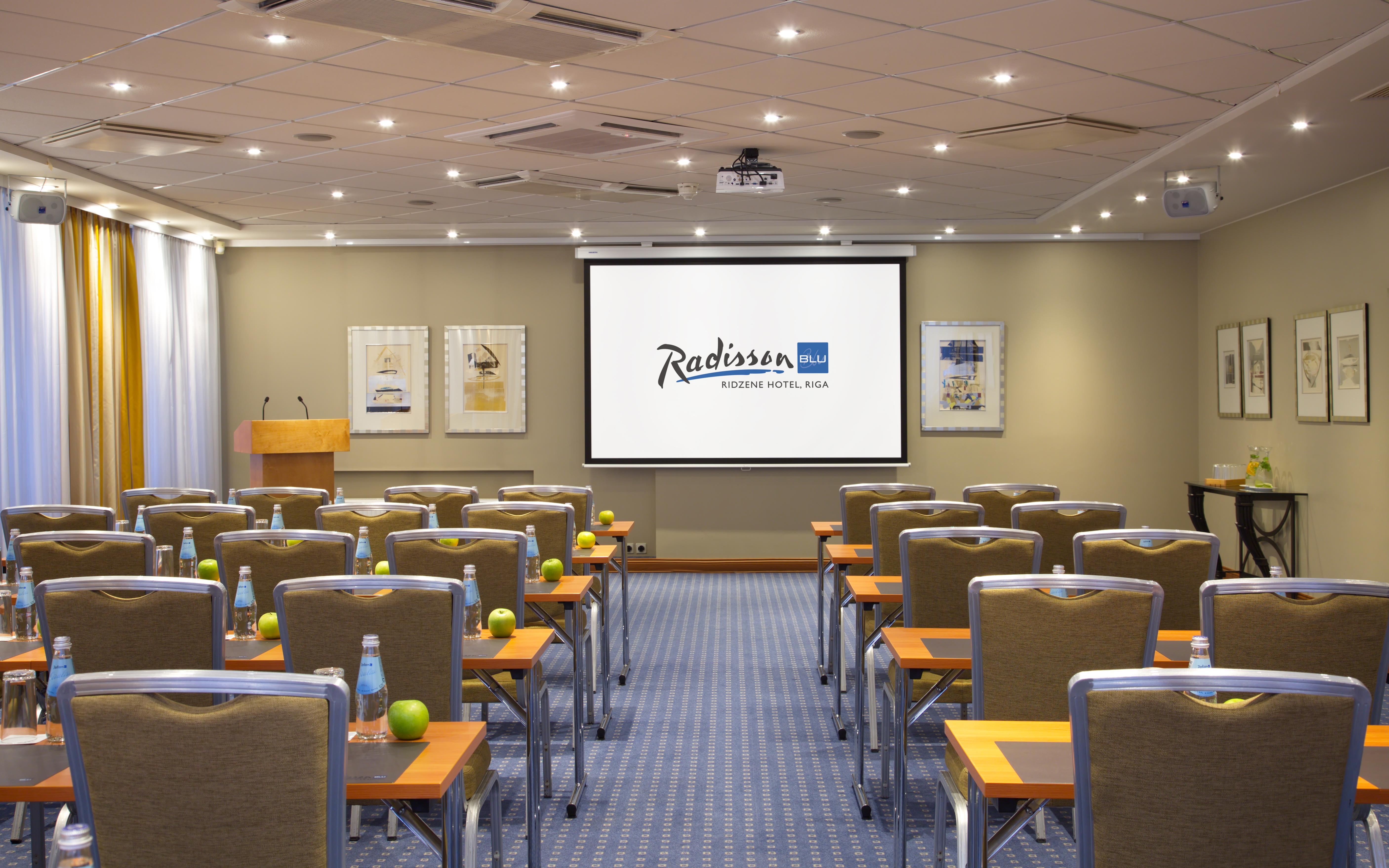 Radisson Blu Ridzene Hotel, Riga Exterior photo