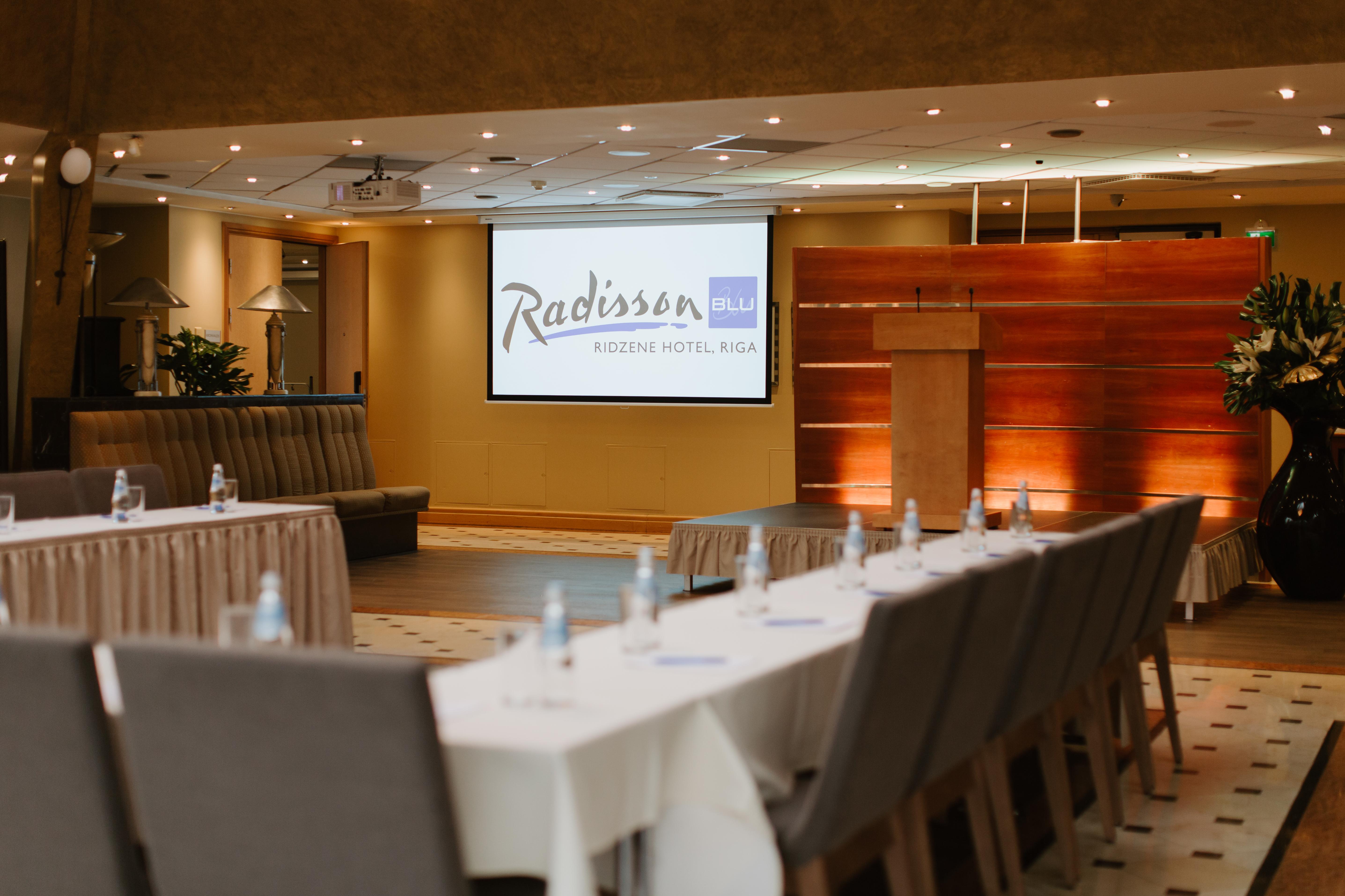 Radisson Blu Ridzene Hotel, Riga Exterior photo