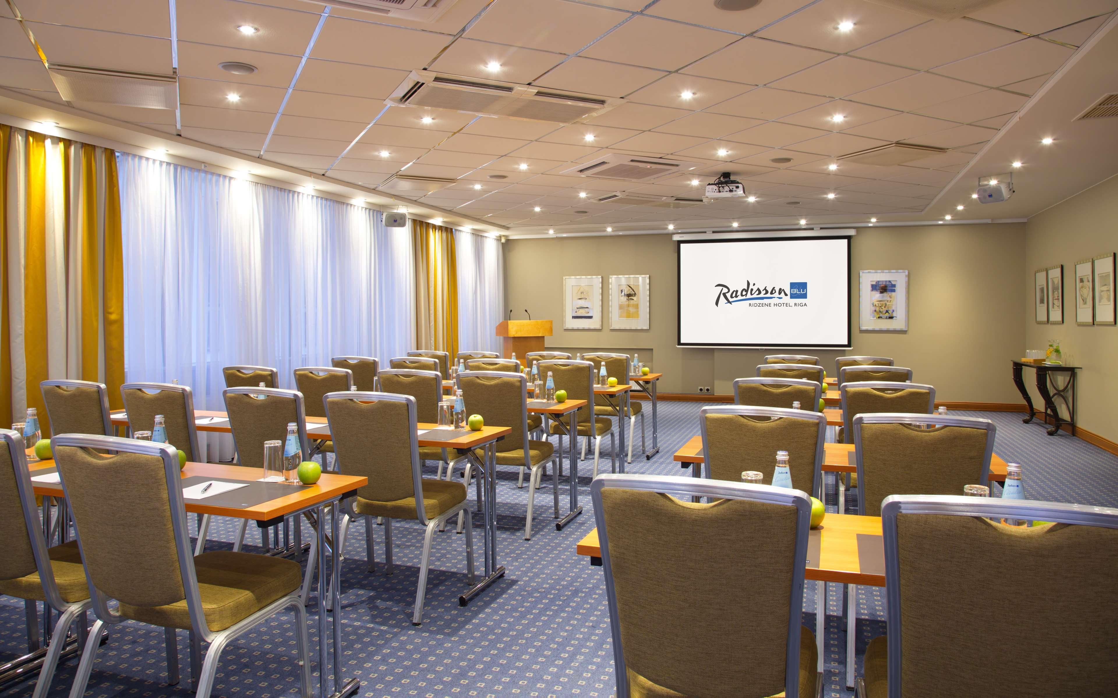 Radisson Blu Ridzene Hotel, Riga Exterior photo