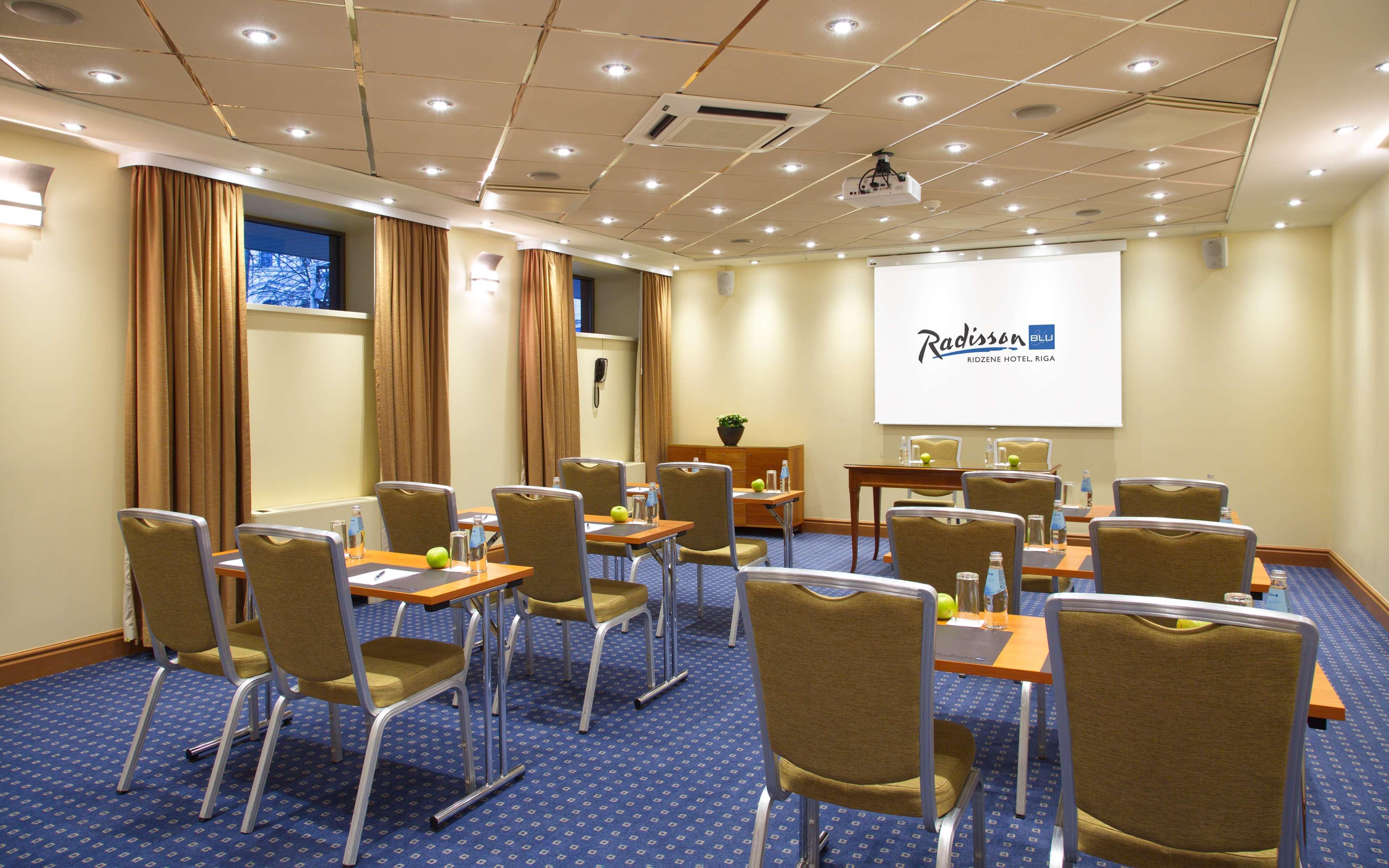 Radisson Blu Ridzene Hotel, Riga Exterior photo
