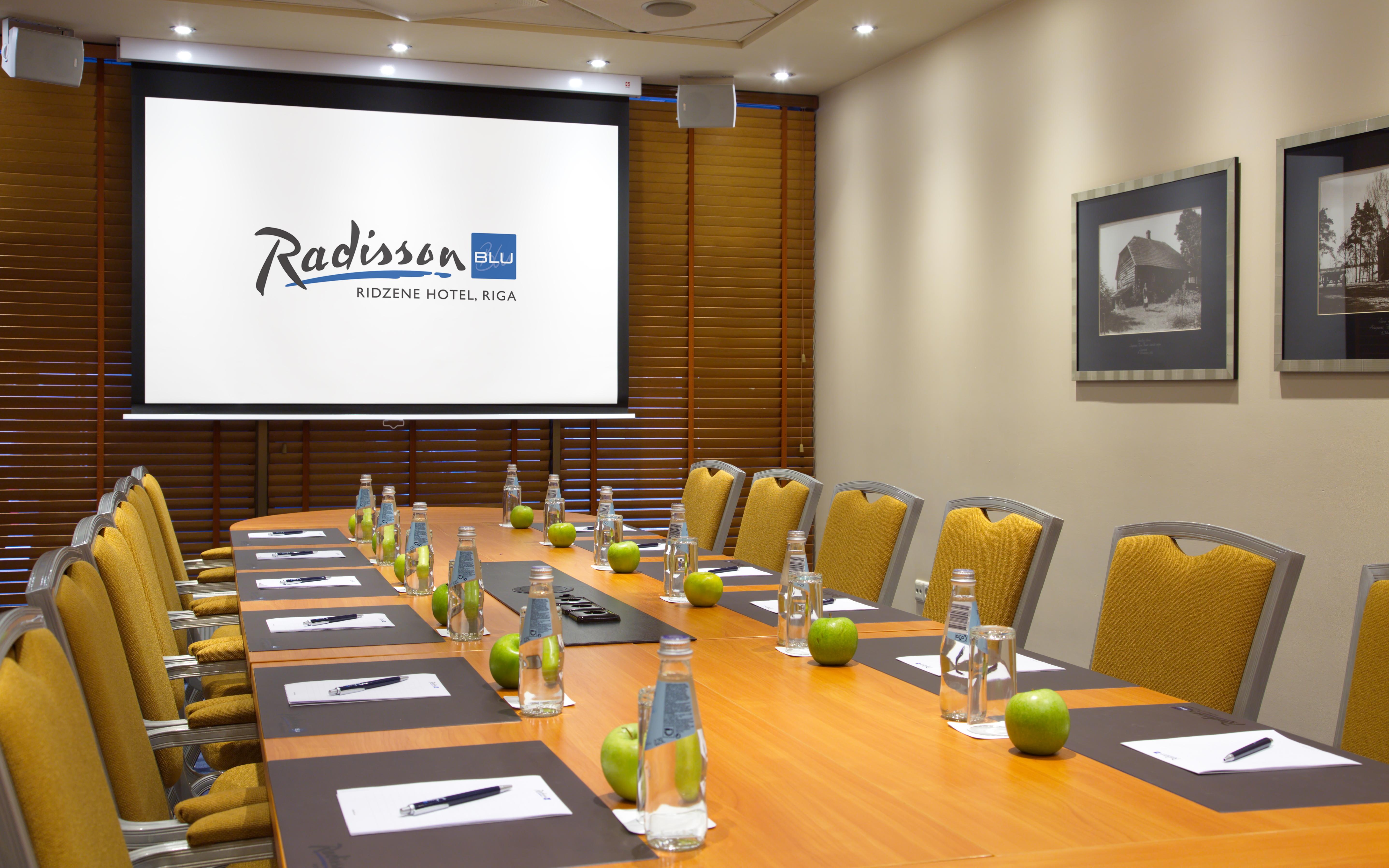Radisson Blu Ridzene Hotel, Riga Exterior photo