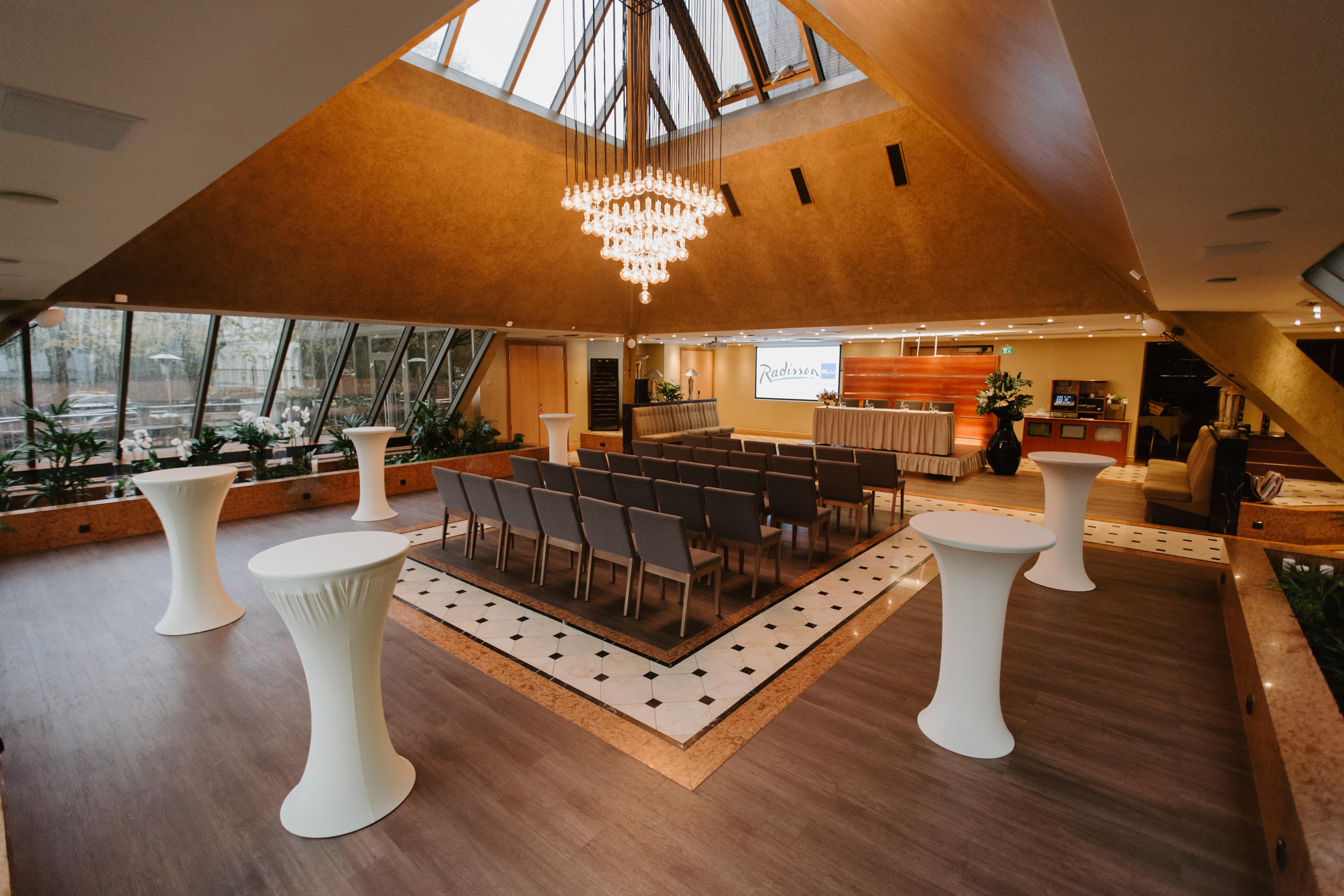 Radisson Blu Ridzene Hotel, Riga Exterior photo